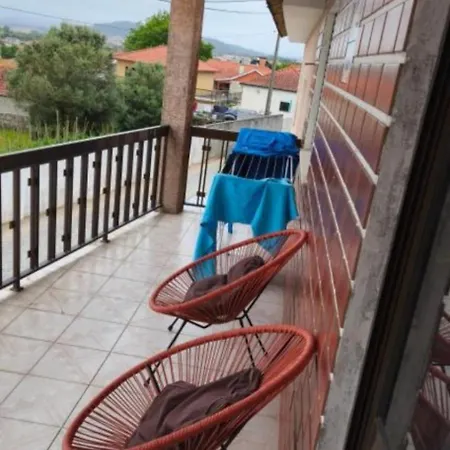 Meira House *
