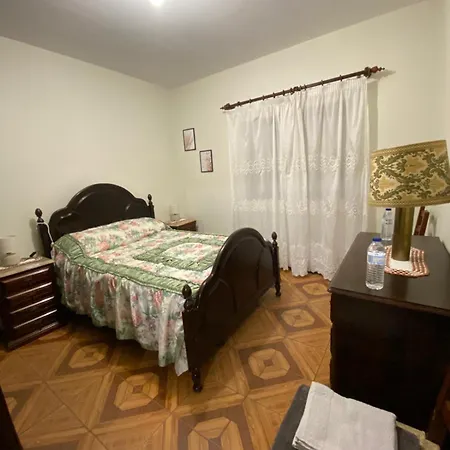 فندق مبيت وإفطار Meira House