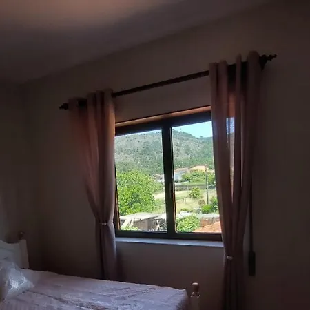 Bed & Breakfast Meira House